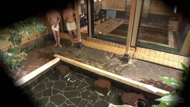 タオル1枚で男湯箱根湯本ゆか コレクション