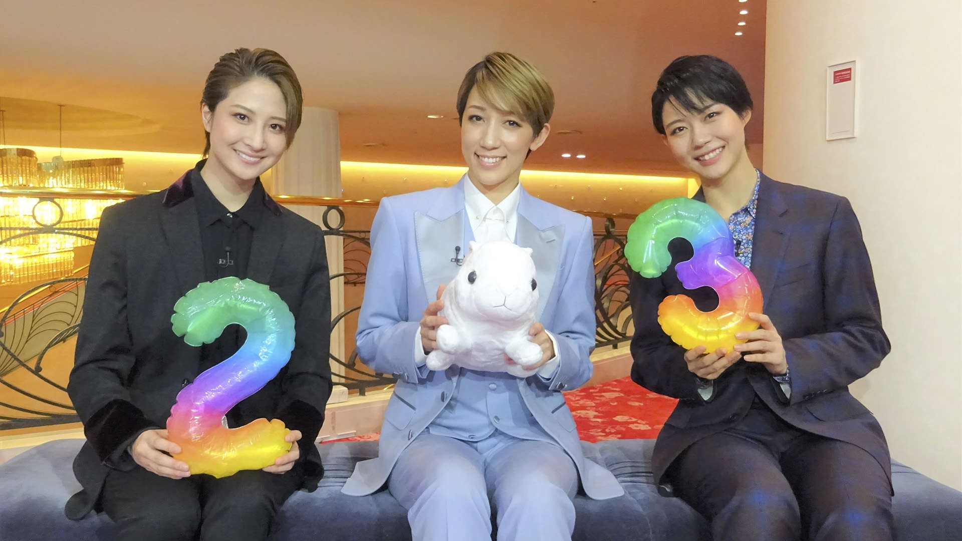 TAKARAZUKA NEWS Pick  Up「もっと！もっと！男役道／兎に角、笑う門には福来たる！～宙組編～」～タカラヅカニュースお正月スペシャル！2023より～