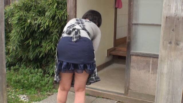 四十路未亡人夫遺影前息子相姦