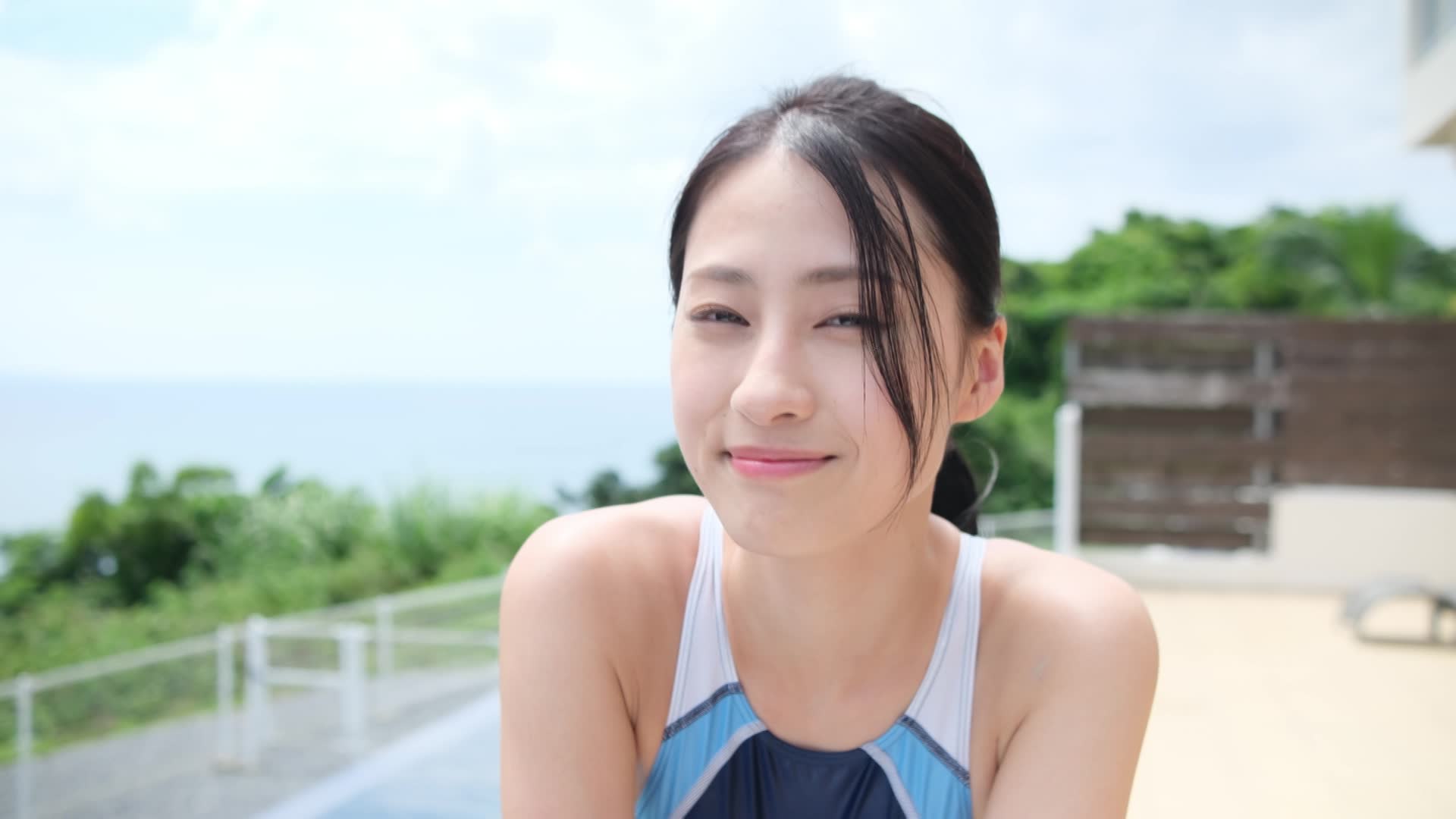 アイドルのビキニ画像 10着目 	YouTube動画>3本 ->画像>1712枚 