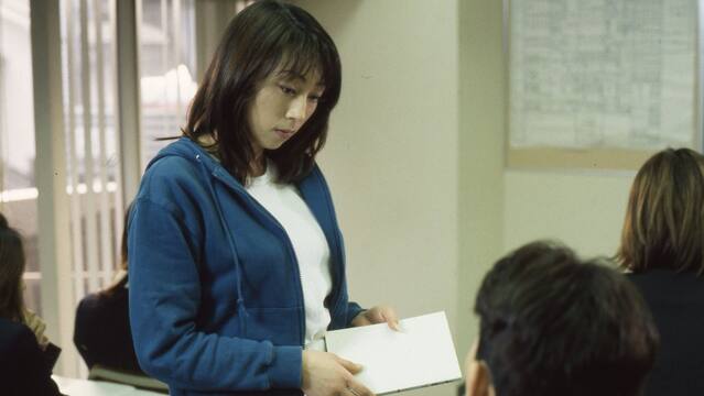 水谷ケイ女教師