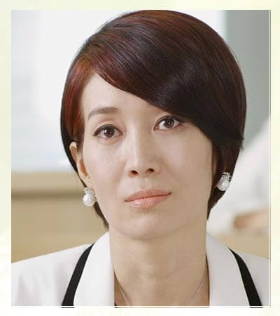 イ・ヨウォン役-ナ・ヨンヒ